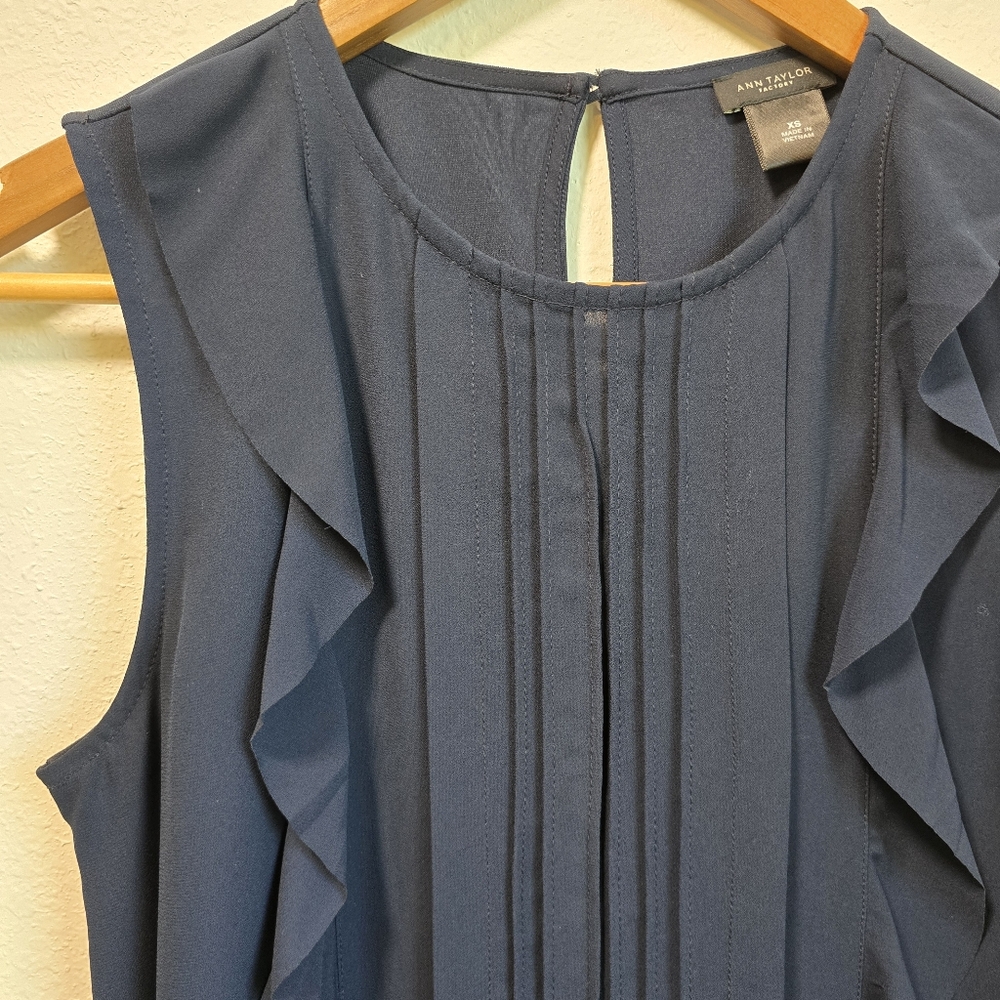 EUC Ann Taylor Navy Ruffle Blouse XS